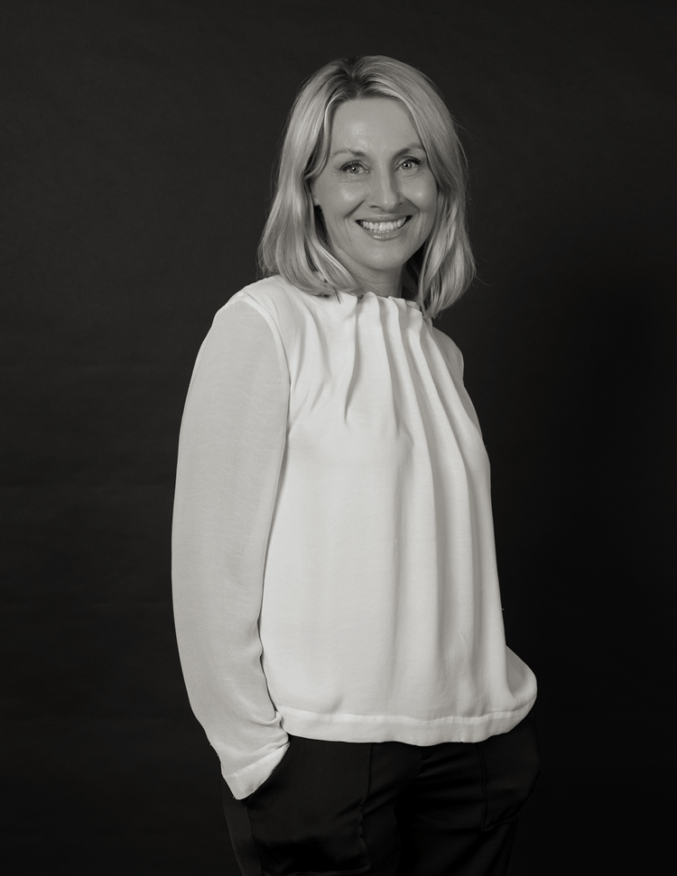 Pezet_Matheson_Team_Sharon_Ihle_BW